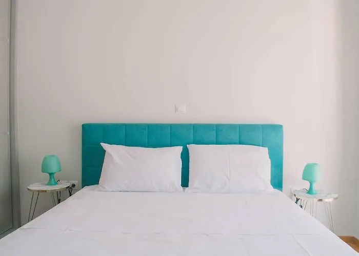 Theasis Luxury Apartment