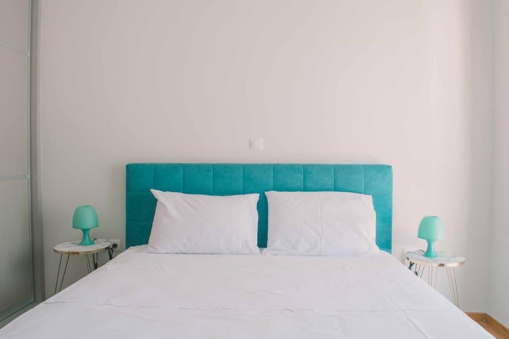 Theasis Luxury Apartment