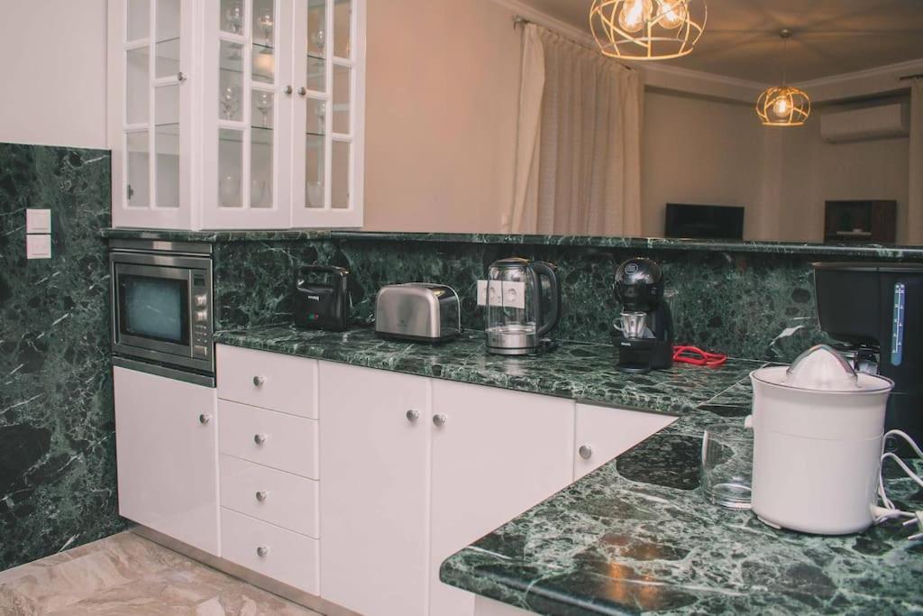 Apartment Theasis Luxury *